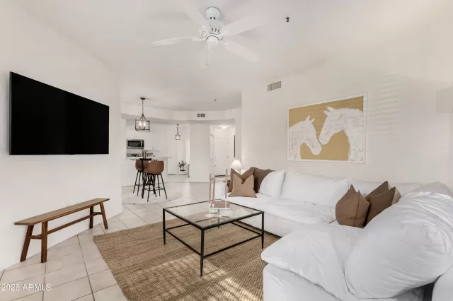 MLS: 6981137 Condo For Sale