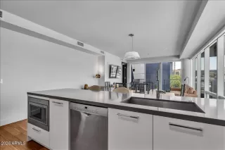 Photo #5: 6981292 Listing 