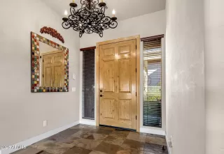 Photo #3: 6981317 Listing