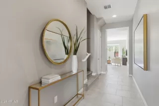 Photo #2: 6981322 Listing