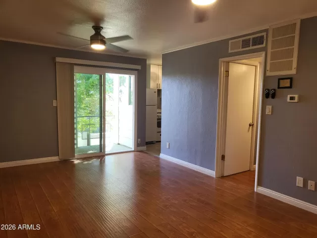 MLS: 6981389 Condo For Sale