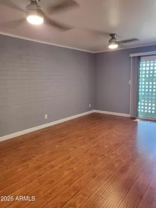 Photo #3: 6981389 Listing 