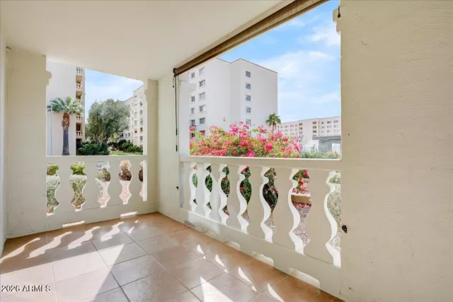 MLS: 6981711 Condo For Sale