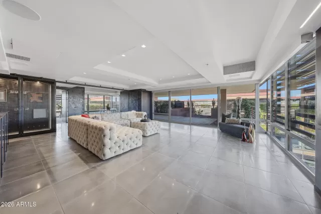 MLS: 6981852 Condo For Sale