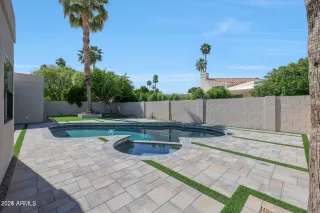 Photo #3: 6981909 Listing 