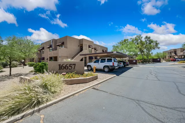 MLS: 6981944 Condo For Sale