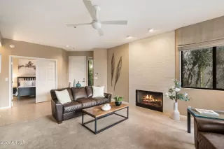 Photo #4: 6982182 Listing 