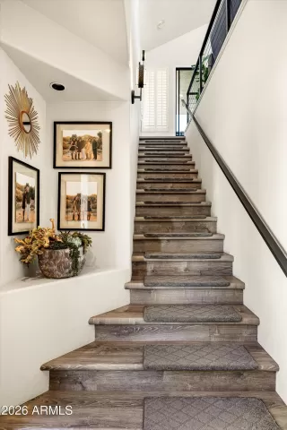 Photo #3: 6982277 Listing 