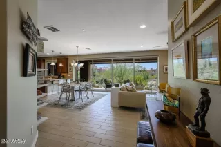 Photo #6: 6982351 Listing 