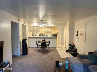 Photo #6: 6982379 Listing 