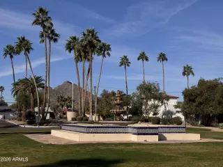 Photo #5: 6982751 Listing 