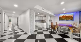 Photo #2: 6983265 Listing 