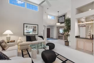 Primary Photo for MLS#: 6983404