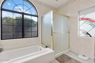 Photo #4: 6983404 Listing 