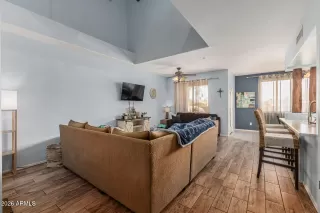 Photo #4: 6983430 Listing 