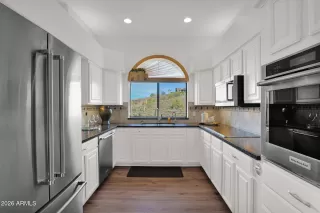 Photo #2: 6983580 Listing 