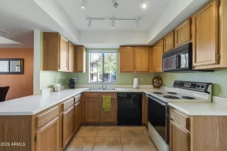 Photo #6: 6983700 Listing 