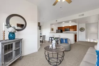 Photo #2: 6983839 Listing 