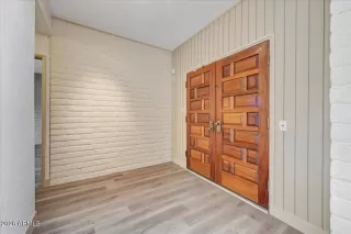 Photo #6: 6983871 Listing 