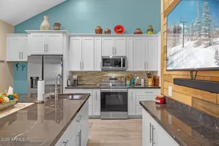 Photo #4: 6983895 Listing 