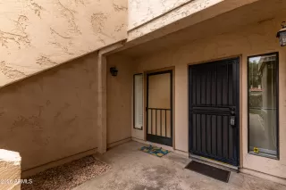 Photo #3: 6983949 Listing