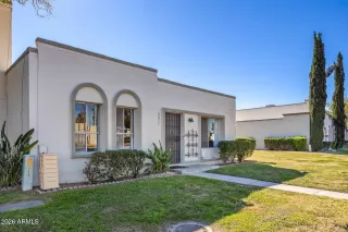 Photo #2: 6984061 Listing 