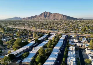 Photo #1: 6984070 Listing 