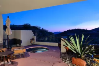 Photo #1: 6984181 Listing 