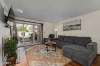 Photo #1: 6984404 Listing