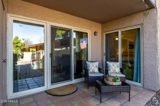 Photo #6: 6984404 Listing