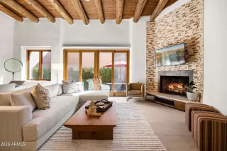 Photo #2: 6984479 Listing