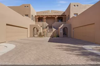 Photo #3: 6984549 Listing