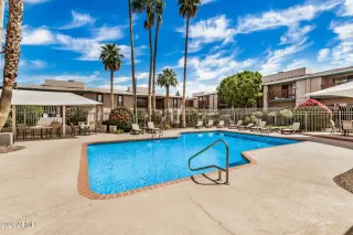 Photo #2: 6984591 Listing