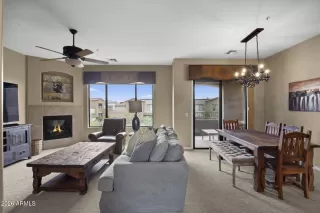 Photo #5: 6984640 Listing 