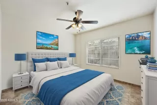 Photo #5: 6984681 Listing