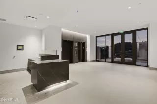 Photo #5: 6984779 Listing 