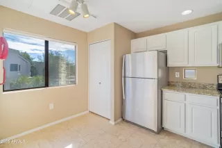 Photo #5: 6985140 Listing