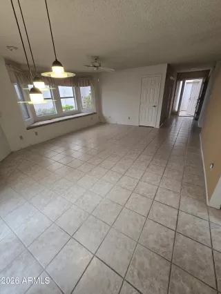 Photo #5: 6985186 Listing 