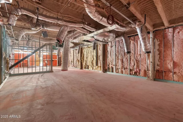 MLS: 6985268 Condo For Sale