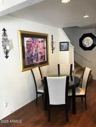 Photo #5: 6985287 Listing 