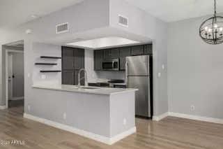 Photo #1: 6985349 Listing 