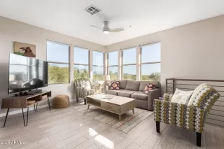 Photo #1: 6985414 Listing