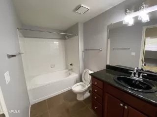 Photo #6: 6985490 Listing 