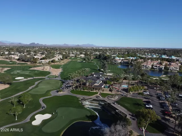 MLS: 6985695 Condo For Sale