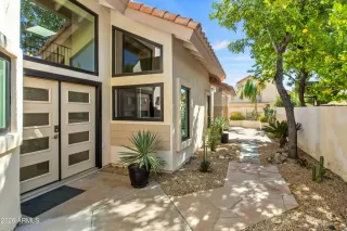 Photo #1: 6985804 Listing 