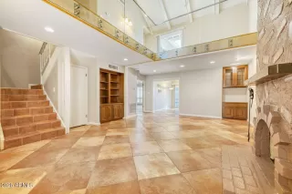 Photo #5: 6986285 Listing 