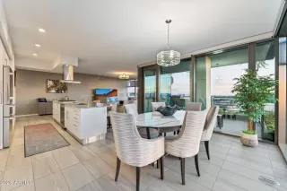 Photo #4: 6986289 Listing 