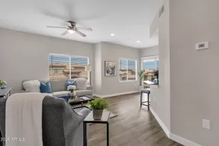 Photo #3: 6986293 Listing 