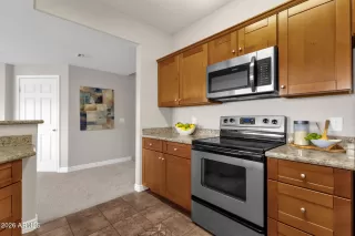 Photo #6: 6986310 Listing 