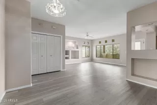 Photo #2: 6986328 Listing 